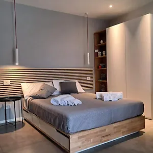 Appart hôtel Porta San Paolo House, Castelbuono (Sicily)