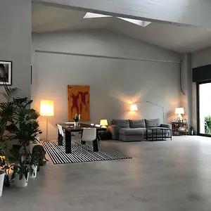 Loft Navigli With Private Garden Couette-café Milan